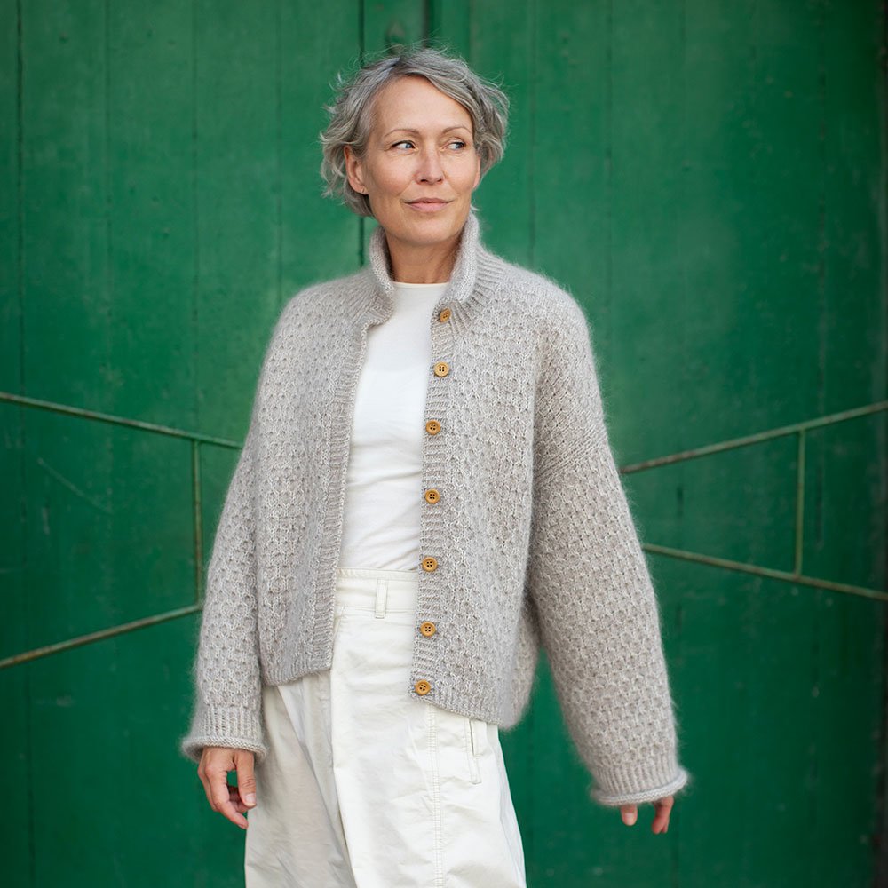 HONEY JACKET - English knitting pattern by Anne Ventzel